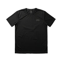 T-shirt noir homme col rond, coupe droite, style minimaliste, logo discret poitrine